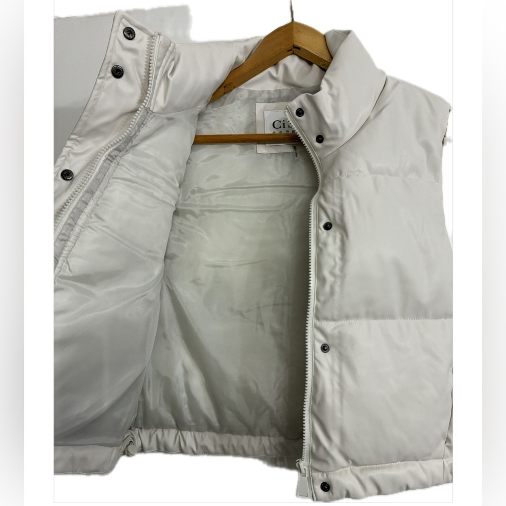 Ci Sono Women's Light Beige Puffer Vest NWT Sz L - Picture 6 of 9